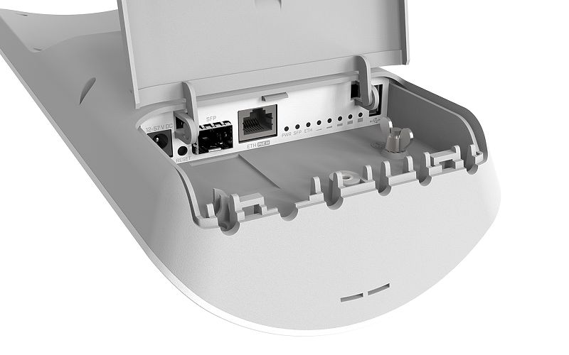 RBD22UGS-5HPacD2HnD-1-MikroTik mANTBox 52 15s - Dualband 90 Derece Dış Mekan AP